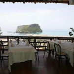 Hotel Normanni 3*